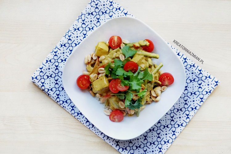 wegańskie curry z tofu