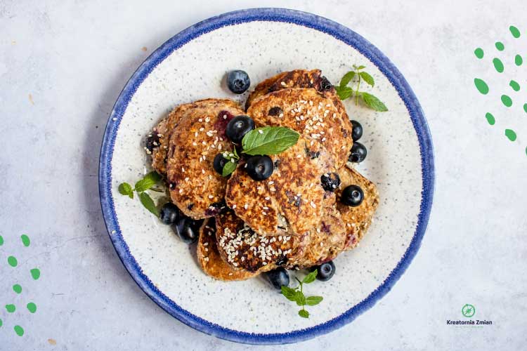 placuszki jaglane z borówkami